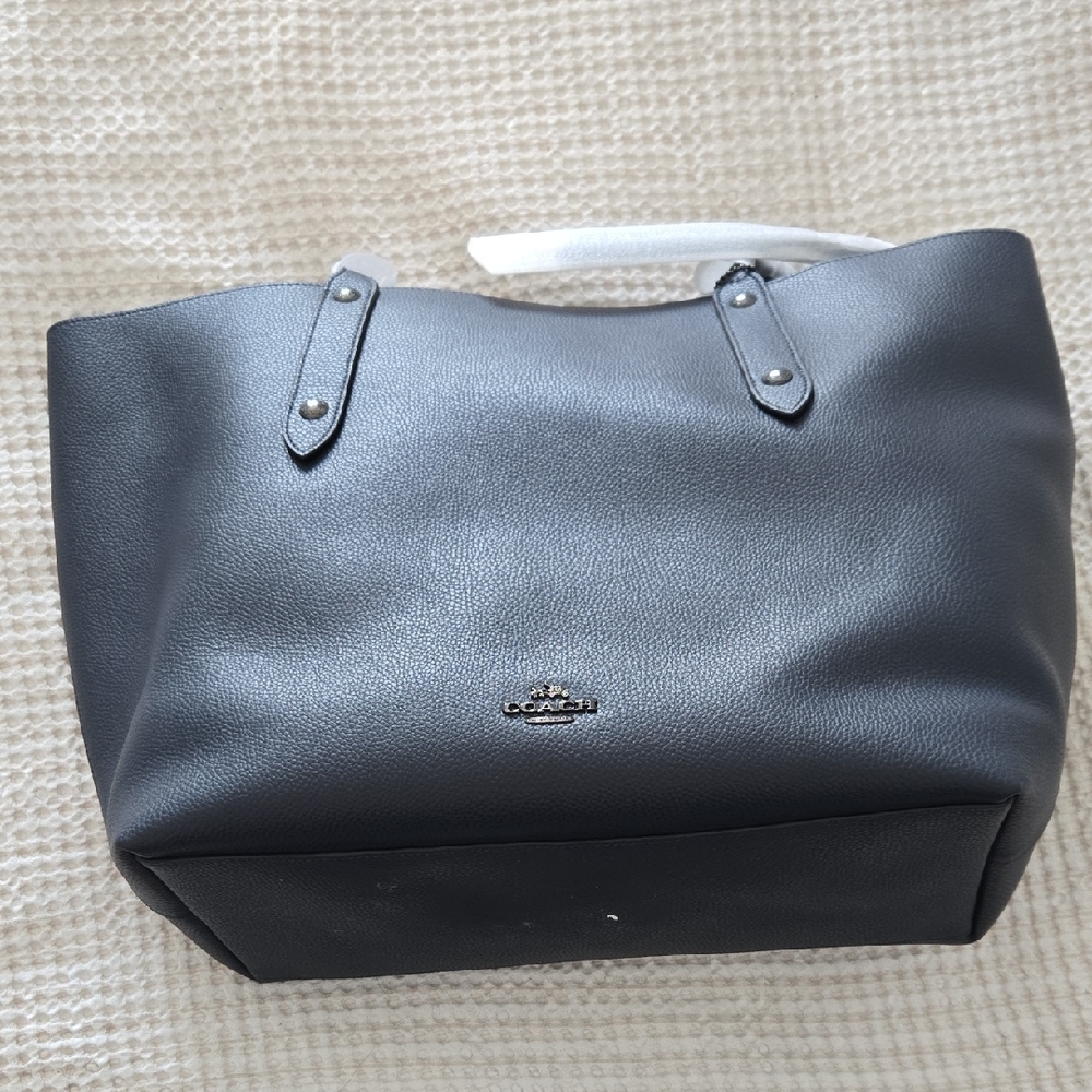 Coach Navy/Teal Leather Tote